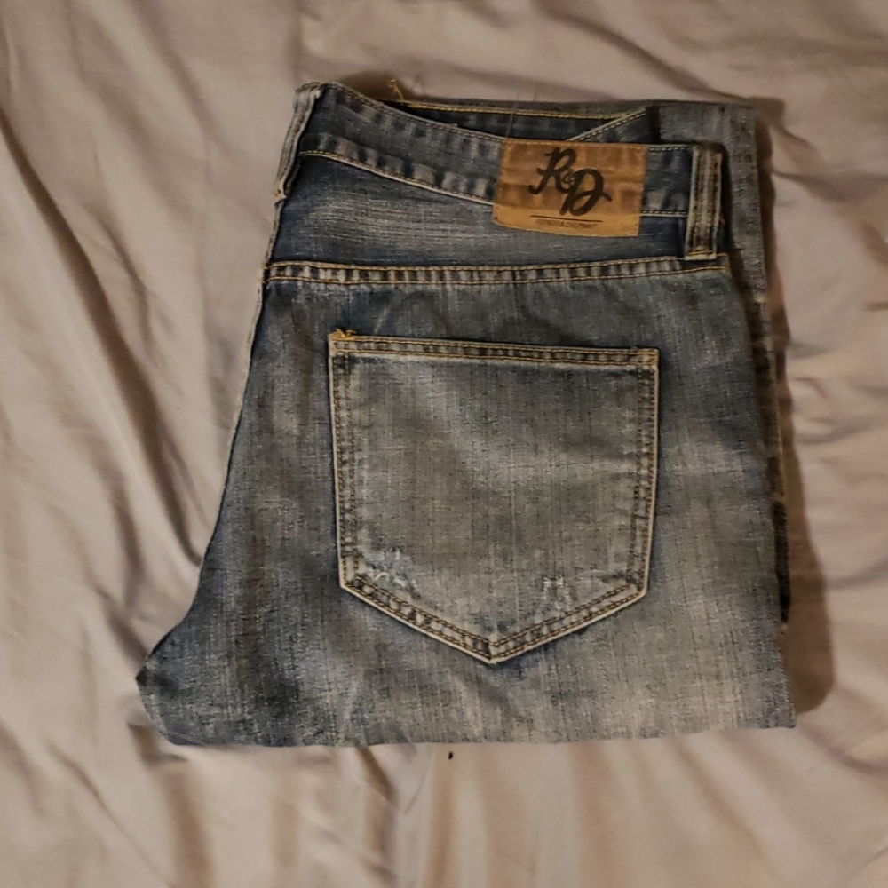 R&D means jeans